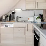 Sport Rees - Pia Apartamento *