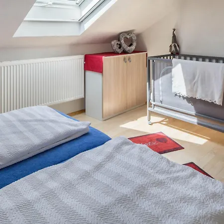 Apartment Sport Rees - Pia Hofsgrund