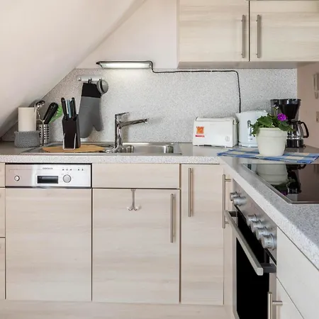Sport Rees - Pia Apartment *