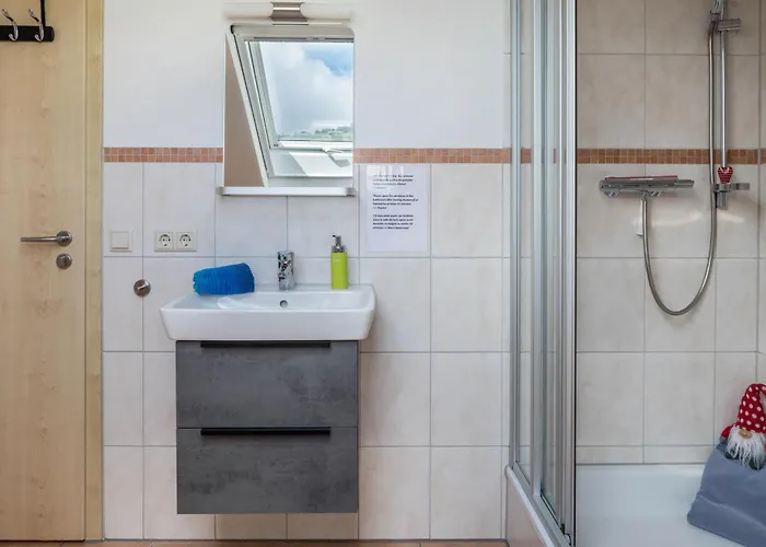 Daire Sport Rees - Pia *